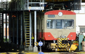 近江鉄道 旅の始まりは彦根駅から、電車に乗る前に感じたい眺めと歴史