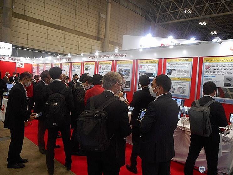 「鉄道技術展2021」に見た鉄道の未来（後編）　脱親会社のJRグループ企業　大手車両メーカーの戦略は　ドイツ生まれのスマート分岐器に注目【コラム】