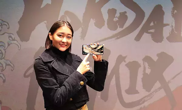 「世界初のバーチャル浮世絵 360度 動画で時間旅行！ 和田彩花も体験「KDDI 音のVR で絵画鑑賞の世界が変わる」」の画像