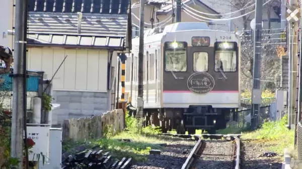 「真っ直ぐですね【私鉄に乗ろう 84】福島交通飯坂線 その4」の画像