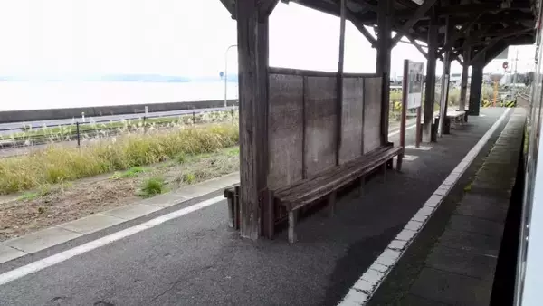「ホームがS字カーブ【私鉄に乗ろう92】一畑電車 その12」の画像