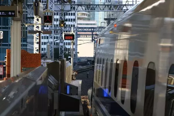 「混雑なし、久しぶりにおだやかな東海道新幹線のぞみ9号【実況】」の画像