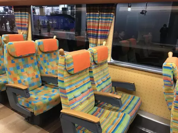 「ポップで可愛い「ハウステンボス号」に乗ってみた！」の画像