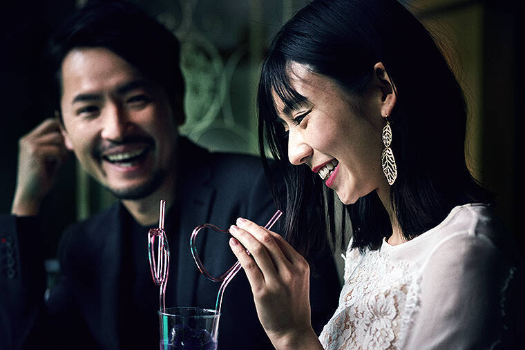 息きれいにして壁ドン！ 初対面の小柳津林太郎と渡辺早織が挑戦＿4月15日まで体験OK、手がけたのはあのリステリン