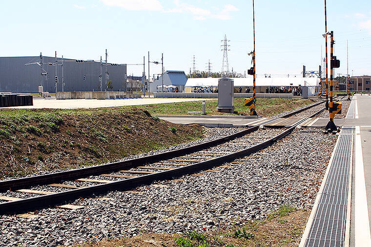 千葉県柏市の住宅街にある標準軌、わずか333mの線路【写真】