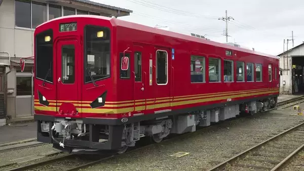丹鉄の新型車両「KTR300形」、5月18日より運行開始