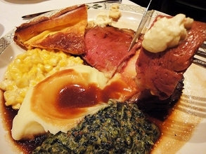 本場アメリカLAスタイルで高感度ローストビーフ 「ロウリーズ・ザ・プライムリブ」恵比寿はこの夏3000円台から