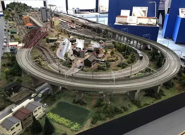 「トミックスショールーム東京、明日7/27オープン！」の画像