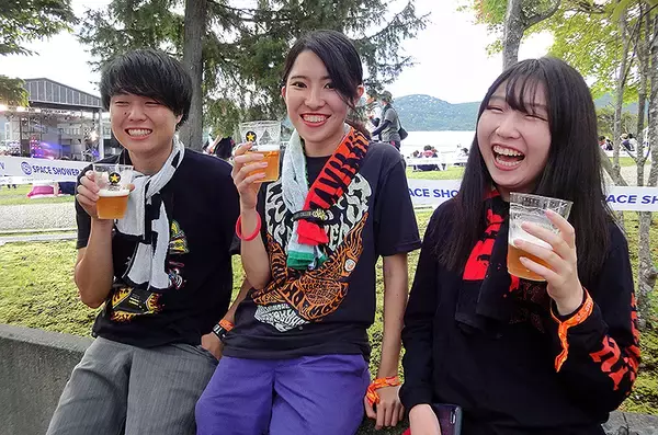 【SWEET LOVE SHOWER 2019】ラブシャあるある泥だらけディッキ女子、teto好き男子＿みんなのハッピーな笑顔