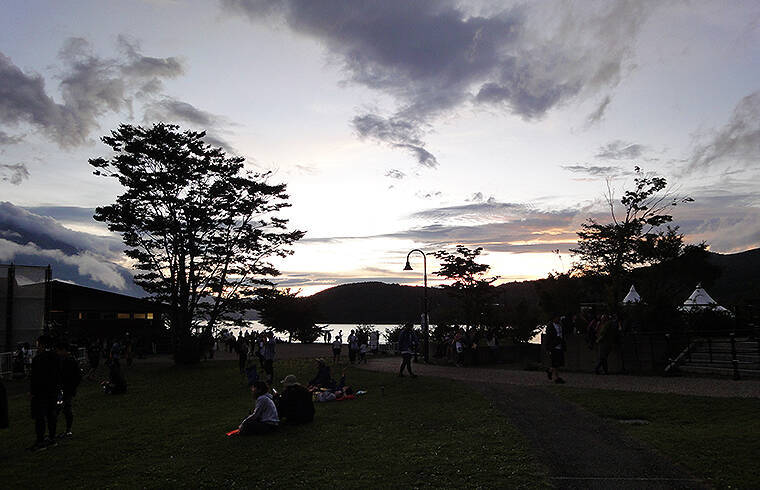 【SWEET LOVE SHOWER 2019】キュウソ＆サカナ好き女子に、SUPER BEAVER ガチファン＿みんなのハッピーな笑顔