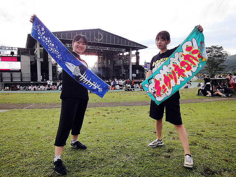 【SWEET LOVE SHOWER 2019】キュウソ＆サカナ好き女子に、SUPER BEAVER ガチファン＿みんなのハッピーな笑顔