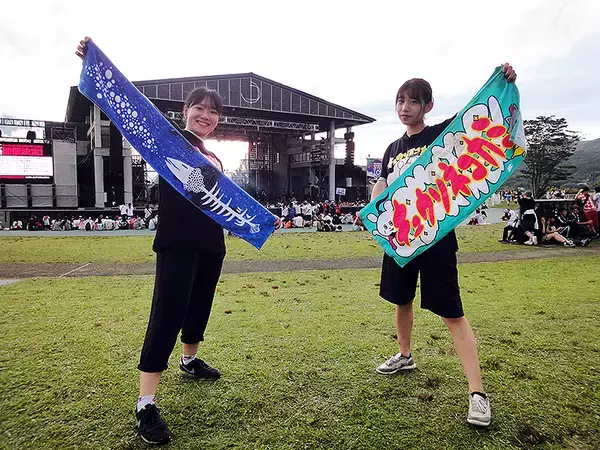 「【SWEET LOVE SHOWER 2019】キュウソ＆サカナ好き女子に、SUPER BEAVER ガチファン＿みんなのハッピーな笑顔」の画像