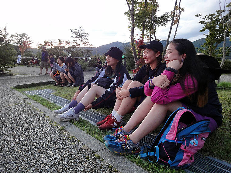 【SWEET LOVE SHOWER 2019】マキシマムザホルモン好き親子にまったり女子3人組＿みんなのハッピーな笑顔