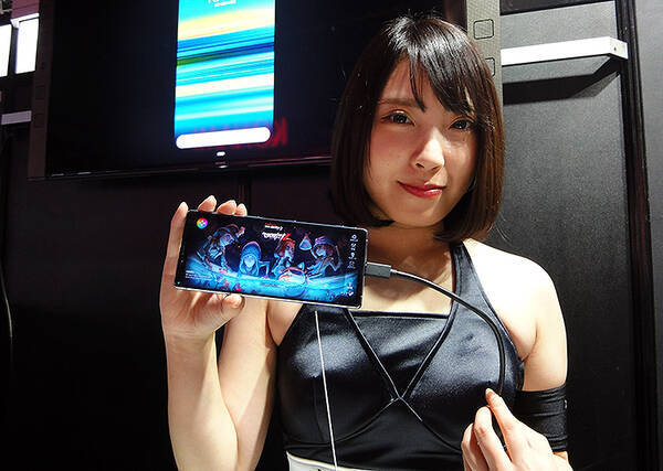 東京ゲームショウ Xperia ブースがガチでおもしろい 21 9ディスプレイでいろいろゲーム試せるしステージでは対戦実況に興奮しちゃうし 19年9月14日 エキサイトニュース