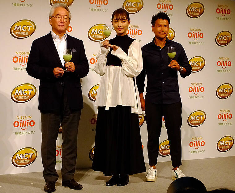 ダイエットや美ボディにいまMCTオイル！ 内田理央や長友佑都も愛用するその機能とは？