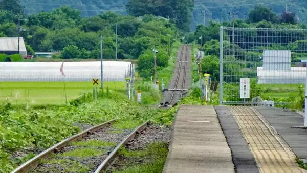 「ホームが蒲鉾板の様に反ってる　水郡線全駅18【50代から始めた鉄道趣味】207」の画像