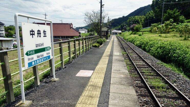 ありえね〜　駅出入口に蜘蛛の巣！　水郡線全駅28【50代から始めた鉄道趣味】217