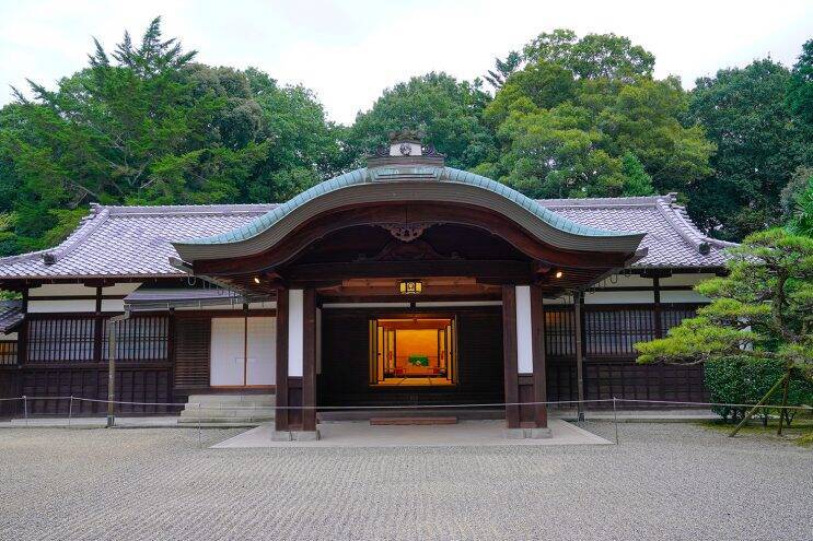 天皇皇后両陛下も参拝　JR東海「うまし うるわし 奈良」で訪れた神武天皇陵や勅使館をご紹介