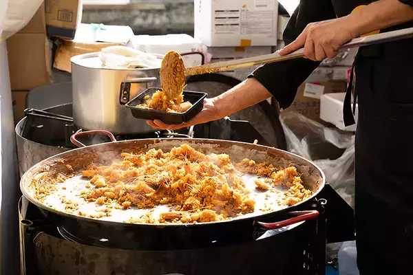 「日本各地の魚介料理が集結！日比谷公園で開催中の「全国魚市場＆魚河岸まつり」おすすめ店舗をご紹介」の画像