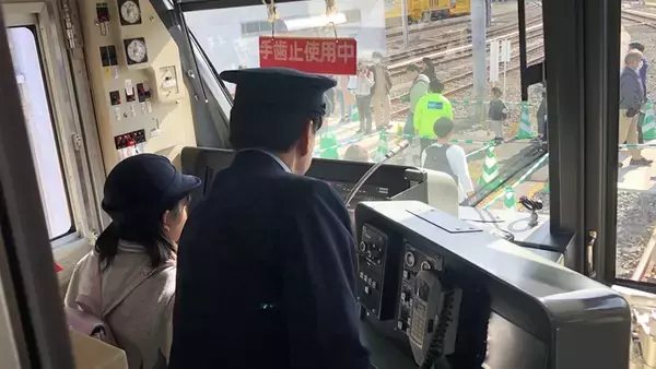 「家族連れで大賑わい「メトロファミリーパーク in AYASE 2019」開催」の画像