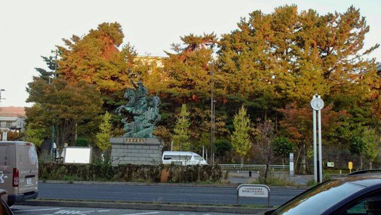 記念すべき駅そば100杯目は　箱根そば新松田駅店　【EKISOBA100】