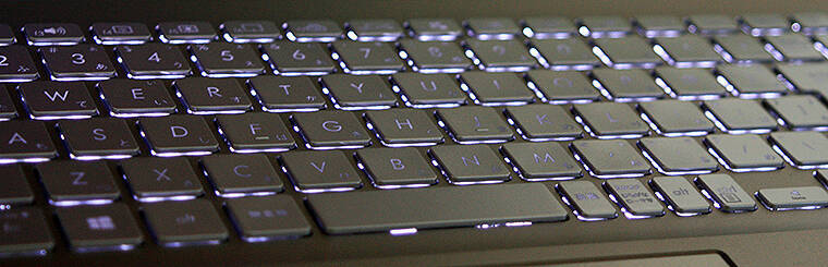 ASUS VivoBook S15 S531FA 鮮烈デビュー！ エイスース最新モダンPCの優れたデザインと高い性能を全方位でチェック！