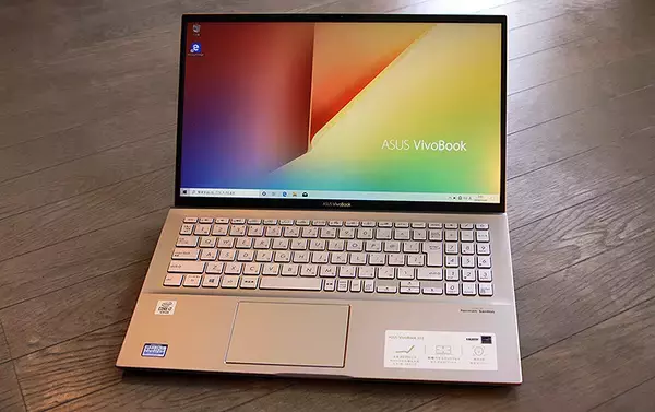 「ASUS VivoBook S15 S531FA 鮮烈デビュー！ エイスース最新モダンPCの優れたデザインと高い性能を全方位でチェック！」の画像