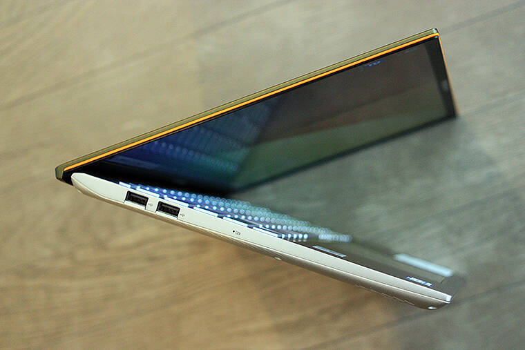 ASUS VivoBook S15 S531FA 鮮烈デビュー！ エイスース最新モダンPCの優れたデザインと高い性能を全方位でチェック！