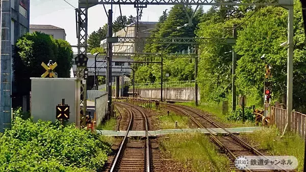 「前面展望「神泉駅」から「駒場東大前駅」【駅ぶら】06京王電鉄385　井の頭線16」の画像
