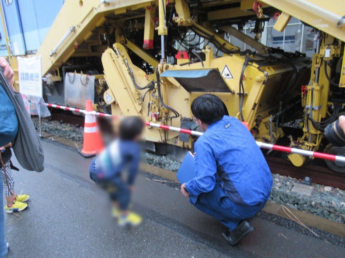 引退したドクターイエローT4編成と再会？ 2026年「浜松工場へGO」ツアーは先頭車同士の激レア連結や最上級座席も公開！ 料金と予約方法は？
