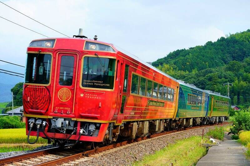 伊予灘・四国まんなか千年ものがたりのグリーン車指定席が「e5489」で予約可能に　秋は四国で絶景と美食を巡る極上の旅を