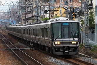 関西の大晦日～元旦の終夜運転まとめ、近鉄･京阪は朝まで？JR･阪神･大阪メトロなど年末年始ダイヤ一覧、V2025 優勝の熱狂で初詣へ！