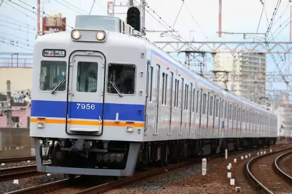 「関西の大晦日～元旦の終夜運転まとめ、近鉄･京阪は朝まで？JR･阪神･大阪メトロなど年末年始ダイヤ一覧、V2025 優勝の熱狂で初詣へ！」の画像
