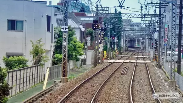 「前面展望　国府台駅から市川真間駅【駅ぶら05】京成電鉄　本線59」の画像