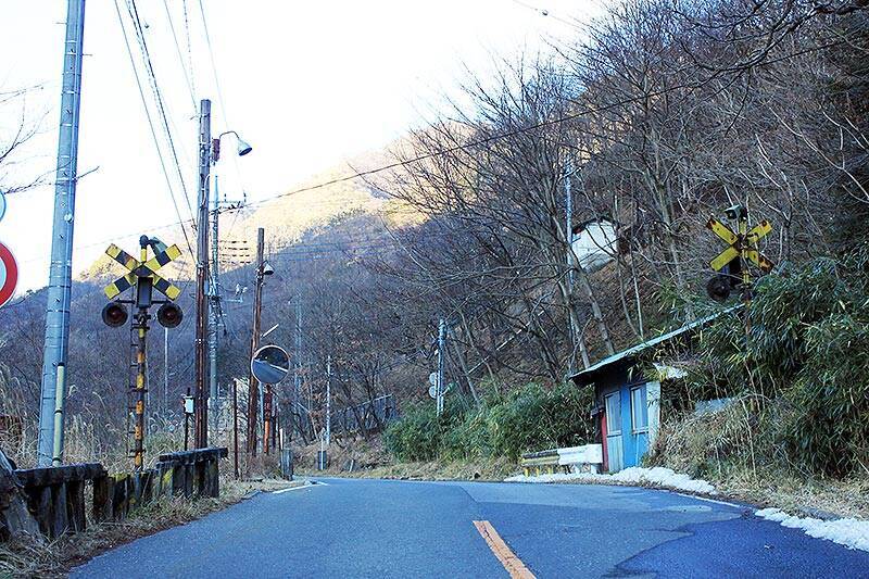 足尾線 廃線跡と産業遺産をめぐる自分リセット時間、銅山のまちから日光市街へ路線バスで峠越え…日光・足尾ルートパスでおトク旅