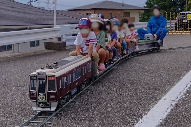 関西私鉄の雄、マルーンの電車　関東に見参　ロマンスカーミュージアムで企画展「小田急と阪急」（神奈川県海老名市）