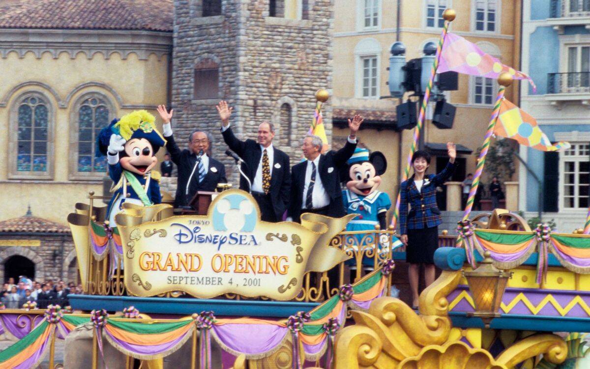 東京ディズニーシー25周年！開園前の貴重写真でひも解く誕生秘話と「7つの海」が繋いだ四半世紀の歩み、スパークリング・ジュビリー情報も