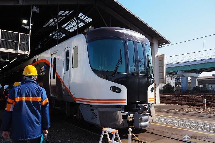 CO2排出量実質ゼロを目指して　再エネ・水素・バイオ燃料……鉄道事業者の施策あれこれ【コラム】