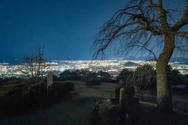 「静岡で冬のイルミネーションと絶景夜景を！”おまちハートファンタジー”と富士山を望む日本夜景遺産、”静岡おでん”まで冬の夜を満喫」の画像