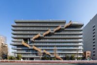 品川駅高輪口に次世代オフィス「Ave.Takanawa」開業！ 象徴的な大階段と屋外テラスあり「まちのようなオフィス」が品川の新ランドマークに