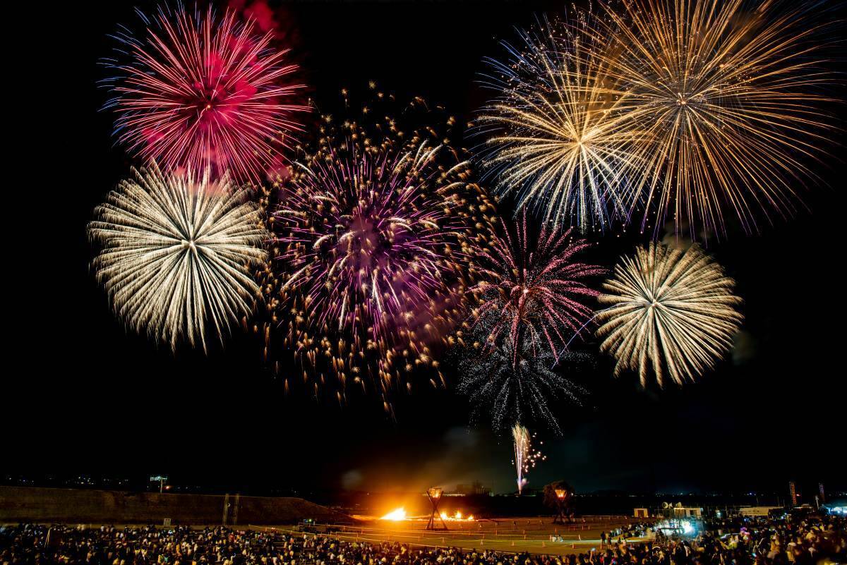 北國花火2026完全ガイド、両日合わせて3万発超！ 7/25金沢大会・8/1川北大会の2つの花火大会の日程・アクセス・観覧席まとめ（石川県）