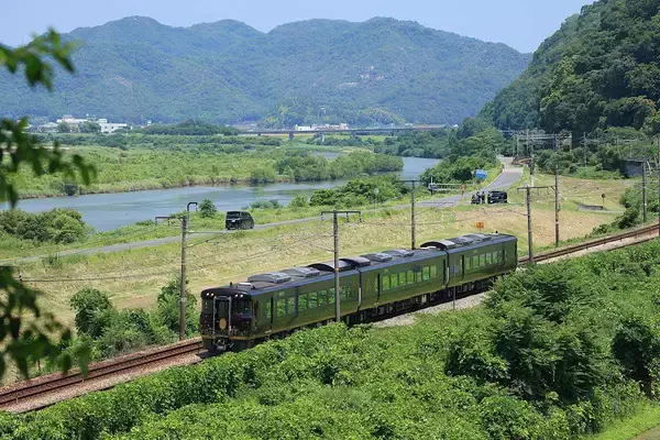 夏の琵琶湖を贅沢に巡る！ 観光列車「はなあかり」2026年滋賀エリア7/4運行開始！「tabiwa」先行販売など予約方法、運行ルートまとめ