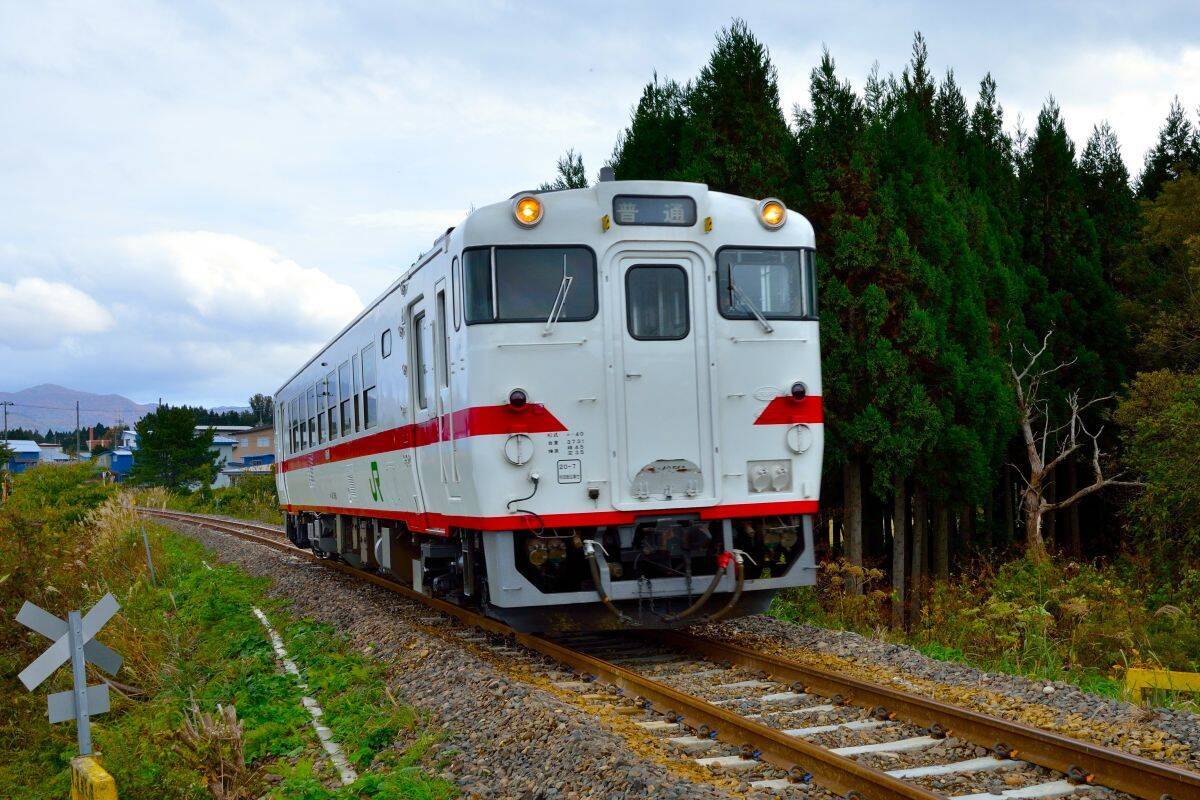 JR東日本の 赤字路線ランキング2024年度版！利用の少ない線区を公表、100円稼ぐのに2万円超の費用の路線も「営業係数」を解説