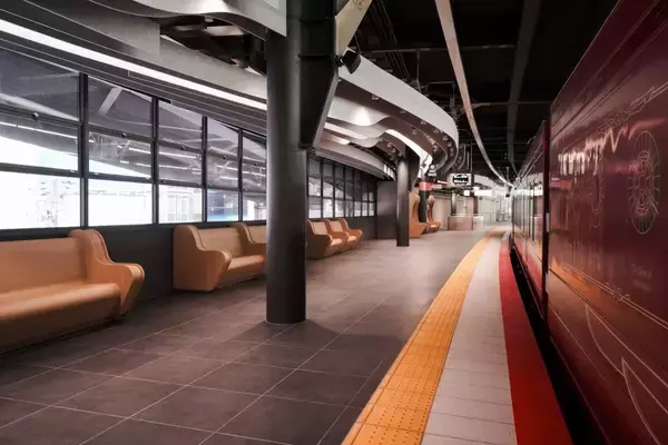 「南海の新観光列車「GRAN 天空」4/24デビュー！難波から高野山へ直通開始、豪華シートと地元食材グルメが変える旅の体験、料金･予約方法も解説」の画像