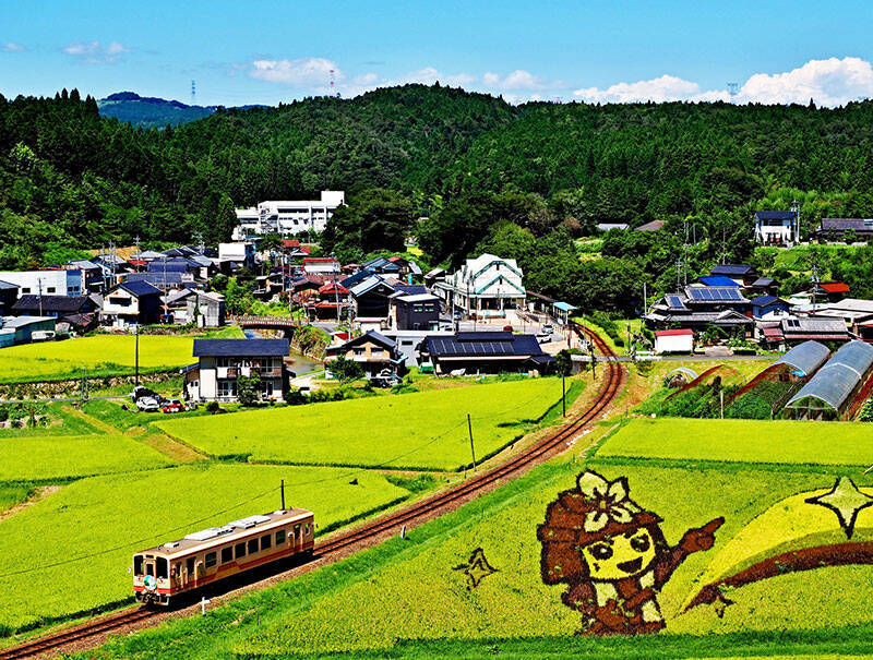 岐阜 東美濃 恵那「東京から最もちかい日本三大山城」岩村城へ、まずは明知鉄道 食堂車じねんじょ列車の絶景食体験を