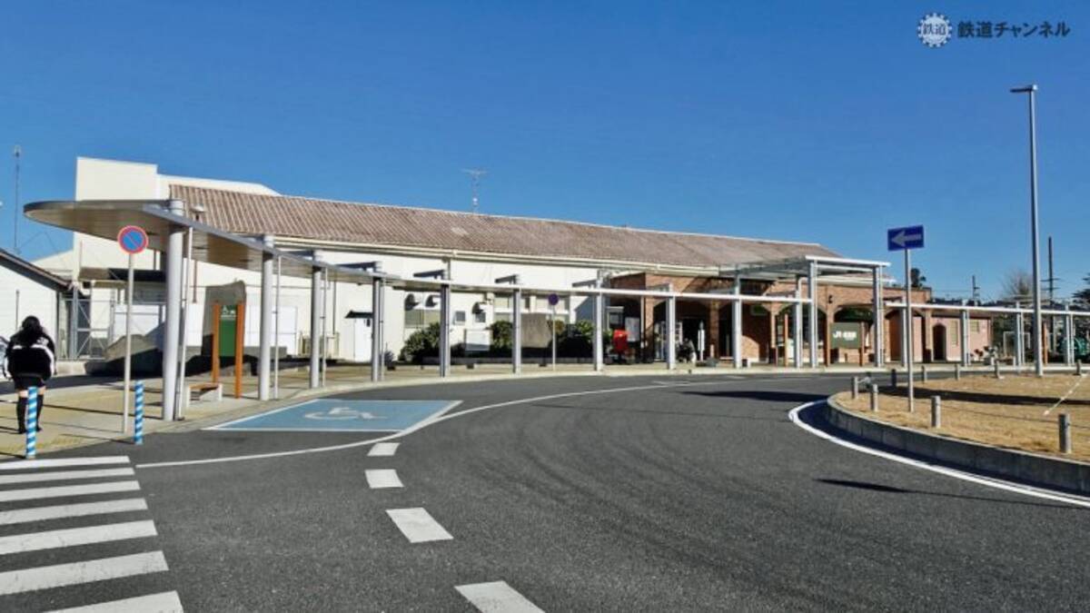 1947年 昭和22年 に再建された駅舎です 成東駅後篇 木造駅舎カタログ 総武本線01 263 22年9月2日 エキサイトニュース