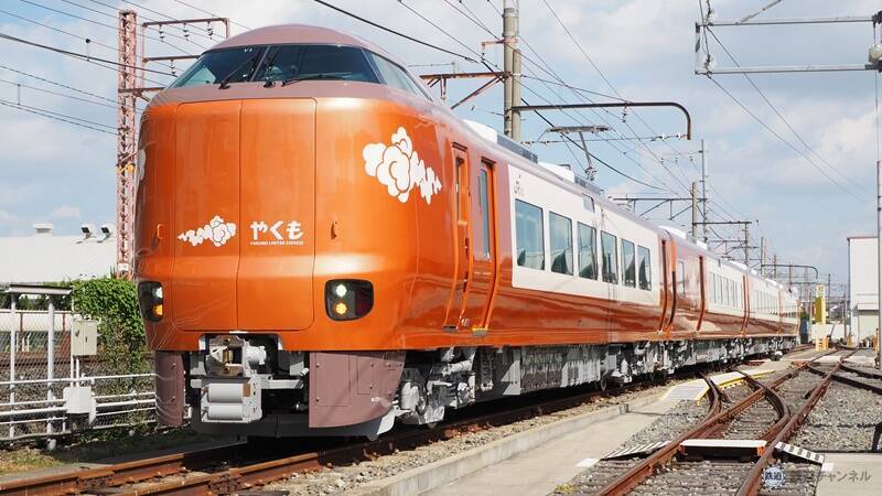 特急「やくも」で春の島根へ！「界 玉造」で桜並木を人力車で巡るプレミアム体験。新登場「夜桜日本酒BAR」で極上の酔いしれ（島根県松江市）