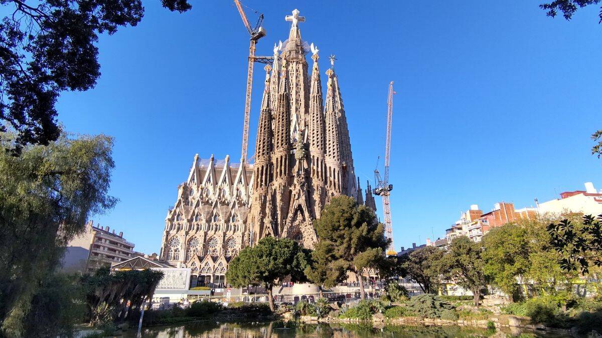 秋の最大9連休、旅費が安くなる穴場はどこ？ 2026年シルバーウィークに行きたい国内外の宿泊費大幅下落ランキング＆混雑回避の裏ワザ！