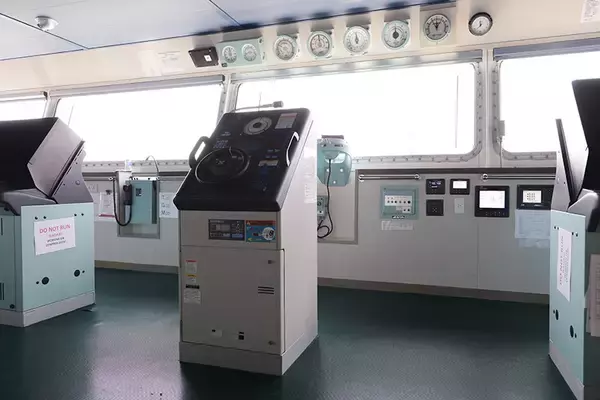「川崎汽船　カイロ向け鉄道車両輸送見学会を開催　High ＆ Heavy 貨物輸送現場をメディア初公開」の画像