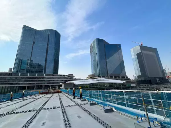 「高輪ゲートウェイシティに高級賃貸レジデンス！明治期の車両基地に誕生する国際水準の住まい【2026年春誕生】羽田や品川へ便利な立地」の画像